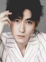 不用刘海的男生发型 不需要打理的刘海发型，日常又帅气