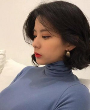 今年很火的韩式清新热短发发型 感觉被撩了