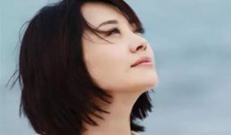 奔四的女人怎么挣脱土味？只要换一个显年轻发型