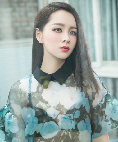 夏装新款脸小适合怎样的发型 小脸夏季适合的