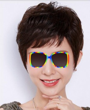 中年女士的气质短发发型图片 显瘦好看又时尚